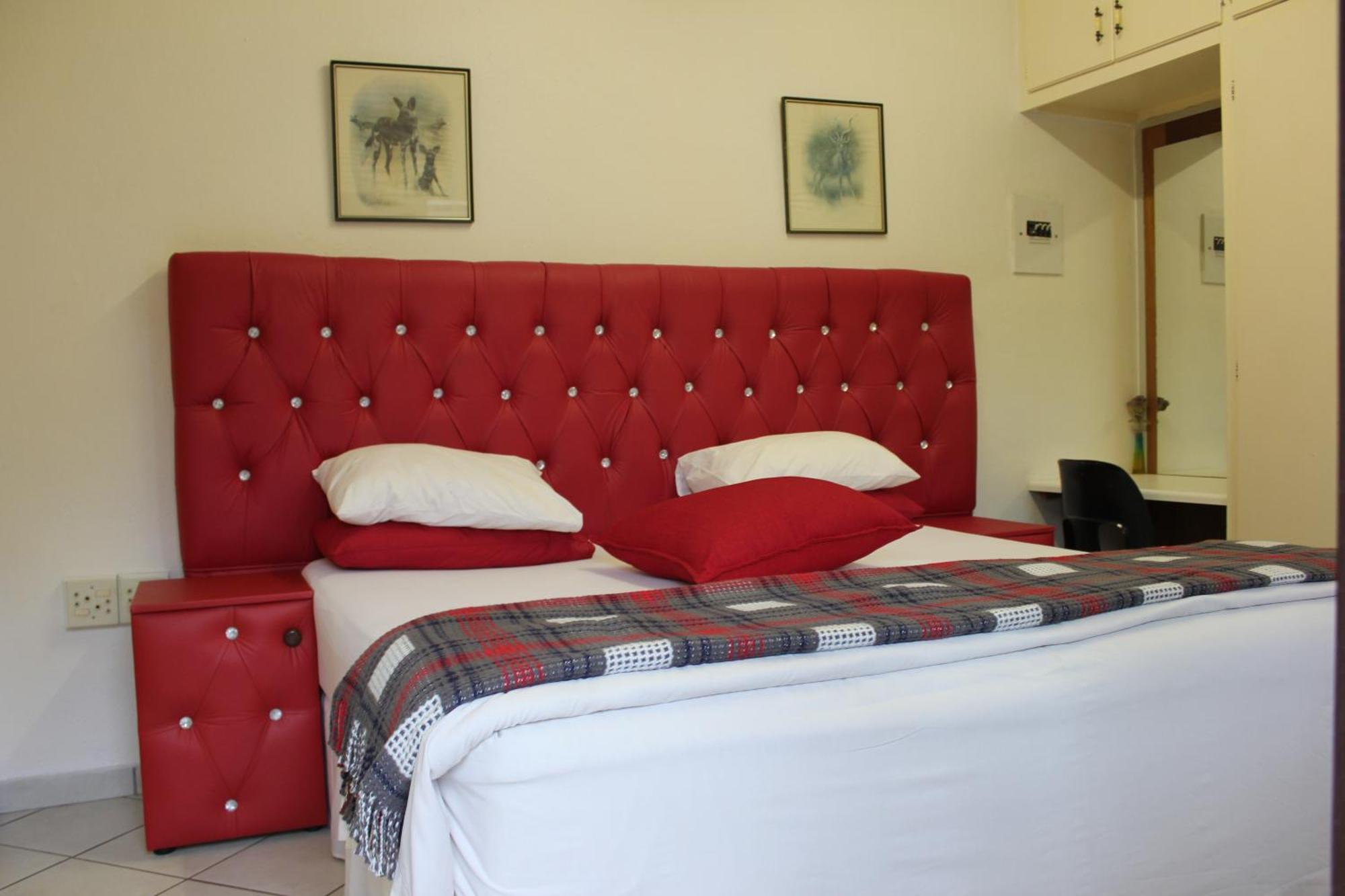 Tzaneen Guest House ภายนอก รูปภาพ